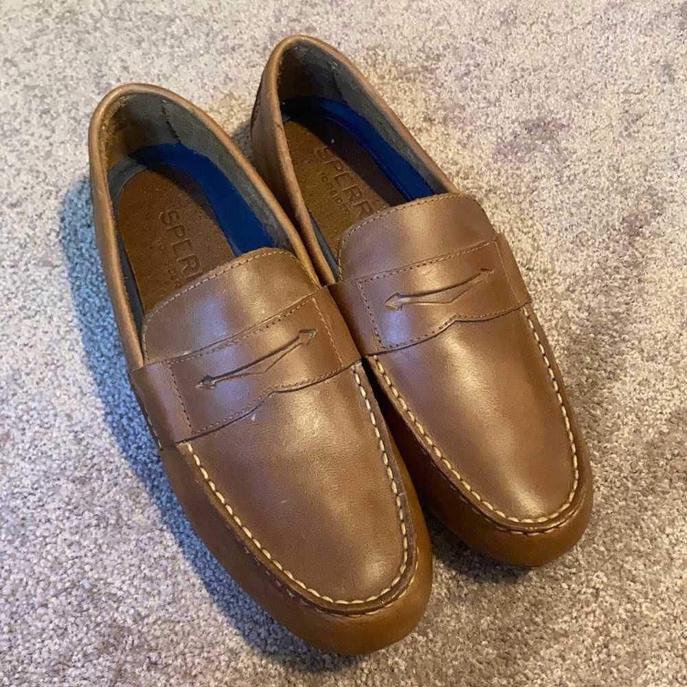 NWT Sperry Penny Loafers